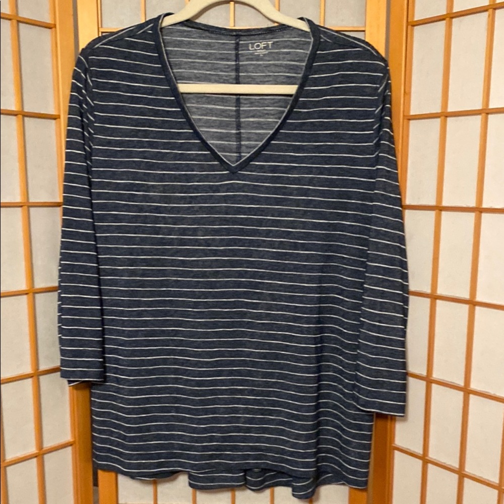 LOFT Women's Navy Striped three quarter length sleeve Top Size XL
